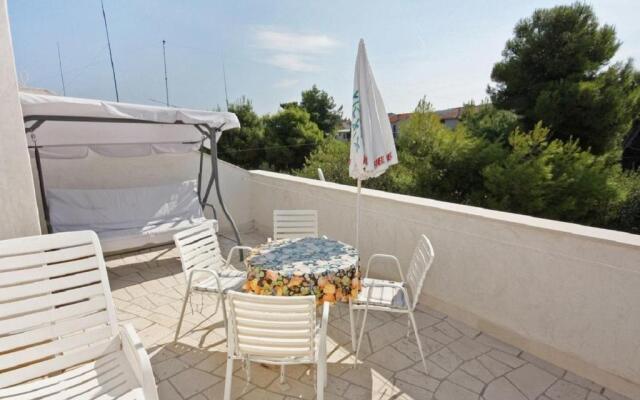 Apartment Nedjeljko - 150m from sea