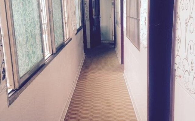 Guihuang Business Hotel
