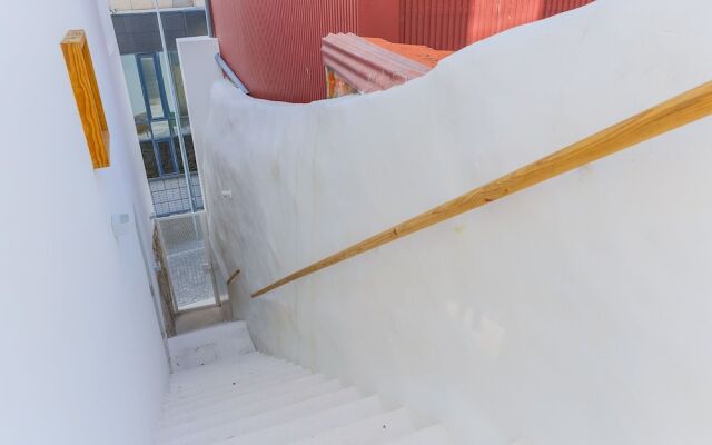 Mac003 · Macario Wood Apartment // Netflix