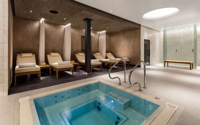 Radisson Blu Hotel, London Heathrow