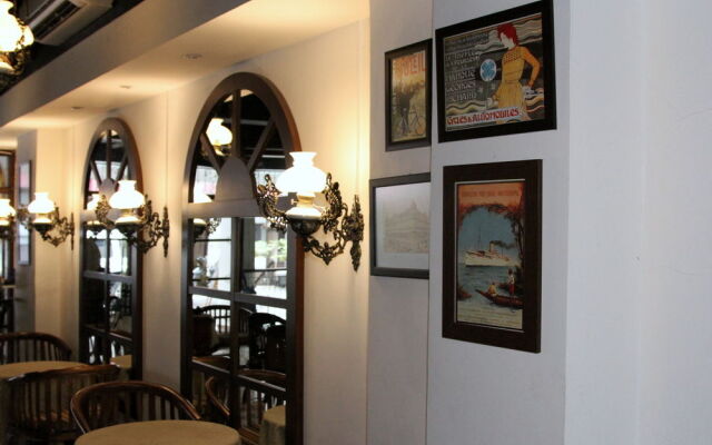 ZEN Rooms Menteng Cikini