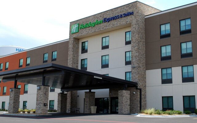 Holiday Inn Express and Suites White Hall, an IHG Hotel