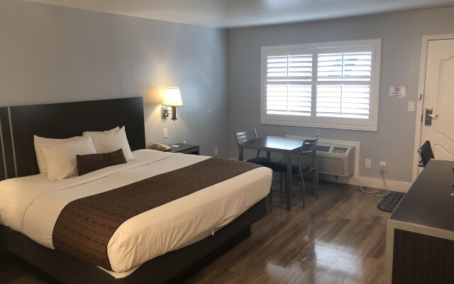 Pacific Inn