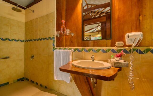 Shawandha Ecolodge