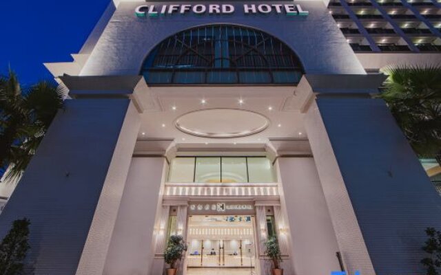 Clifford Hotel