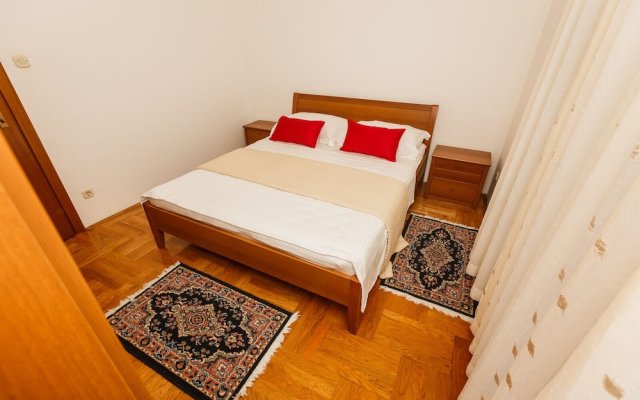 Apartments Zenta