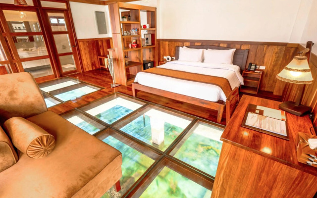 Sunlight Eco Tourism Island Resort