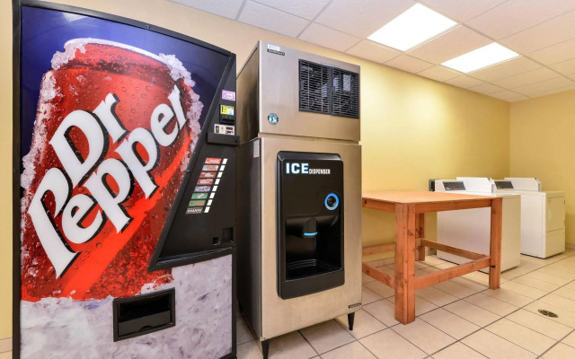 Express Inn & Suites