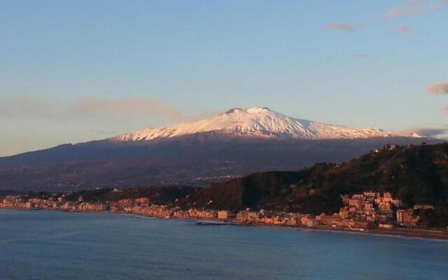 Adriana Casa Vacanze One Bedroom Apartment 5 People, wi fi, Parking, Near sea