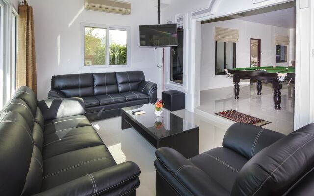 Ratana Villa - Pattaya Holiday House Walking Street