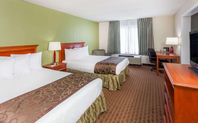 Baymont Inn & Suites Peoria