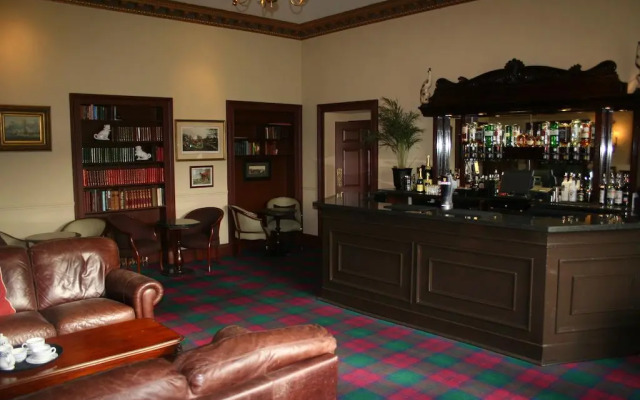 hotelImage