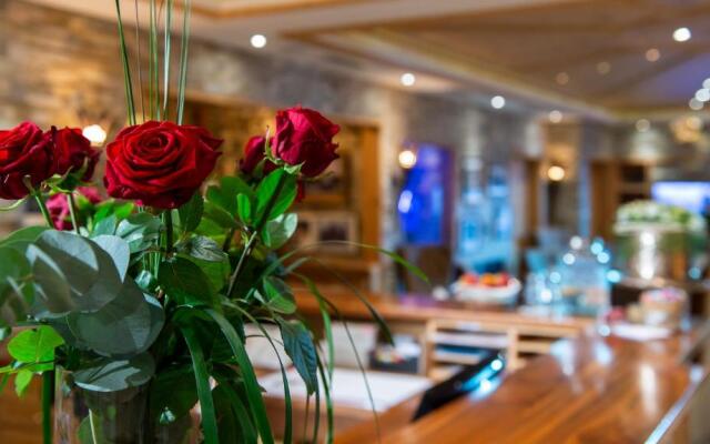 Hotel Alpvita Piz Tasna