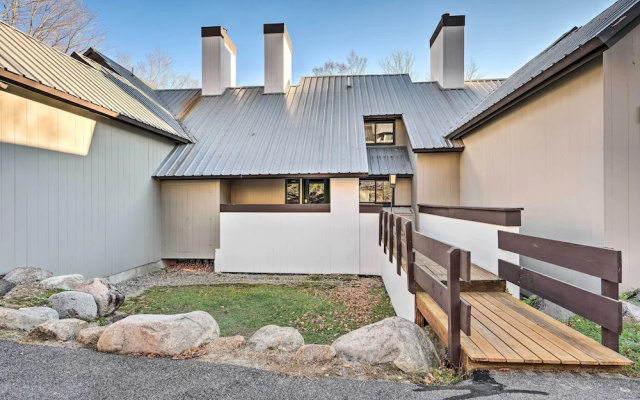 Lincoln Retreat w/ Village of Loon Amenity Access