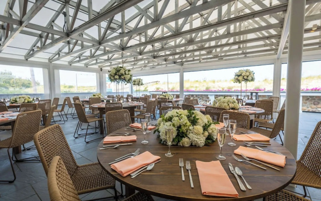 Spray Beach Oceanfront Hotel