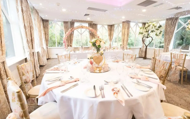 Crabwall Manor & Spa, BW Signature Collection