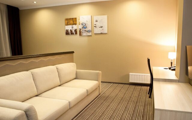 Kiroff Hotel