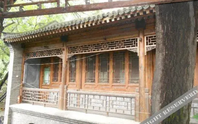 Red Capital Ranch/ Shambala At The Great Wall