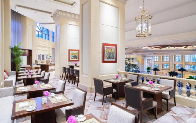 The Peninsula Manila