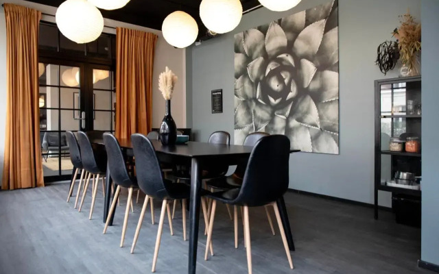 Bob W Østerbro Copenhagen