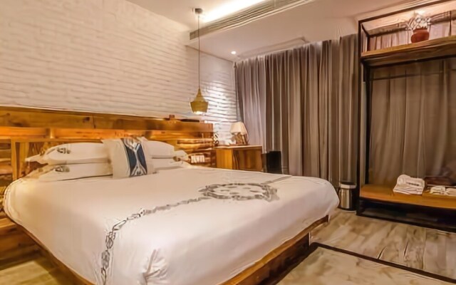 Jietou Xiangwei Inn