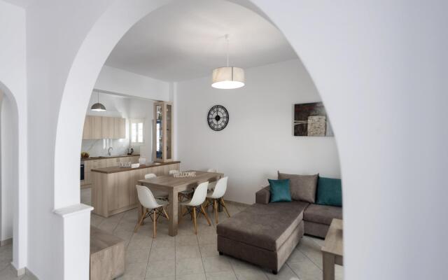 Parian Charming 3bedroom Home