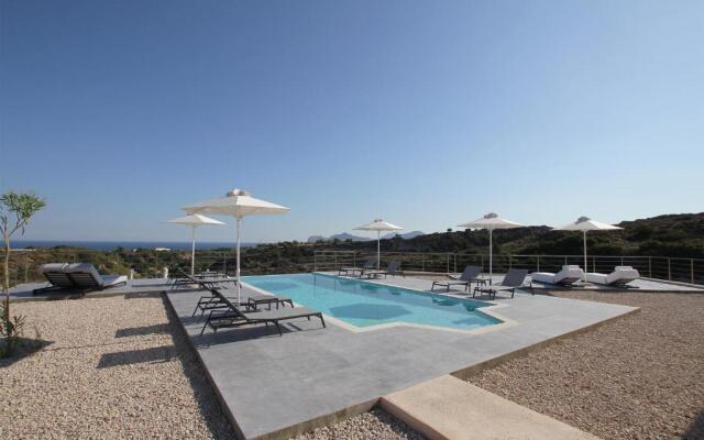 Alana Suites