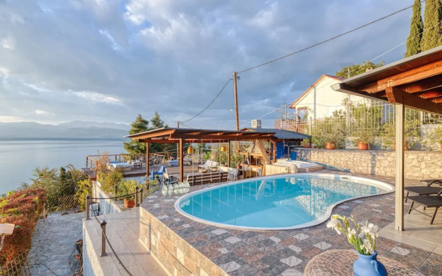 Magical View, Villa Asproneri, Kamena Vourla