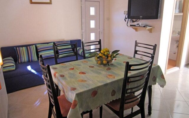 Apartments Bareta