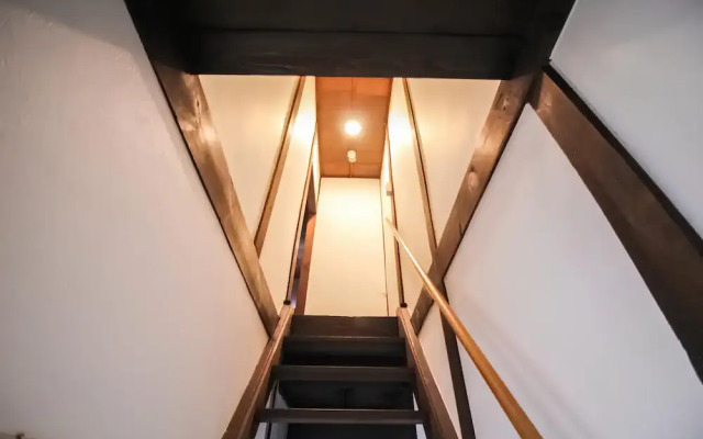 Yagara Terrace House A