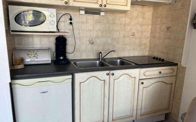 Appartement Port Camargue, 1 pièce, 4 personnes - FR-1-250-151
