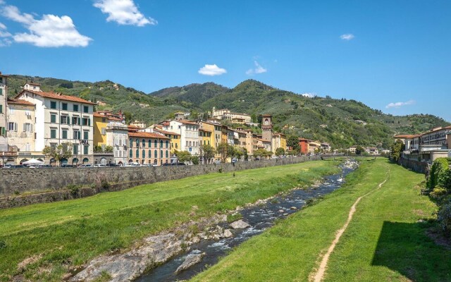 Awesome Apartment in Pescia With Wifi and 1 Bedrooms