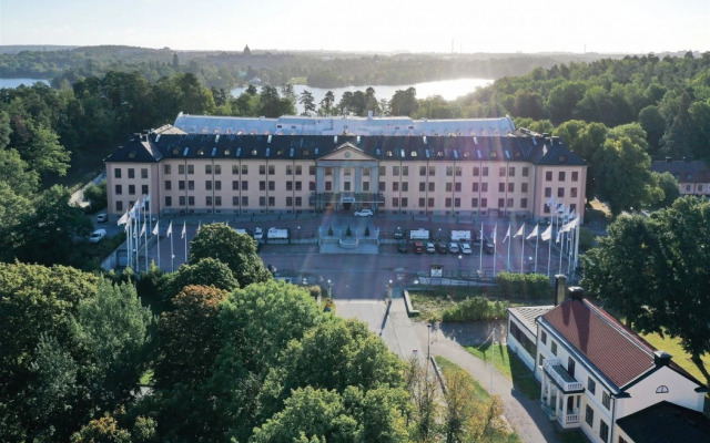 Hagastrand, Autograph Collection