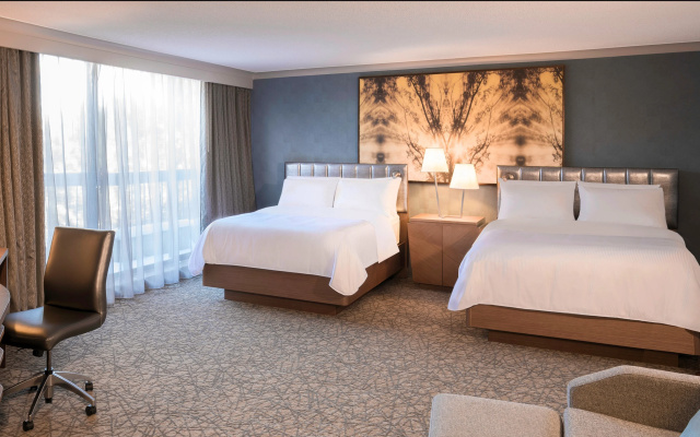 Crowne Plaza Toronto North York Hotel