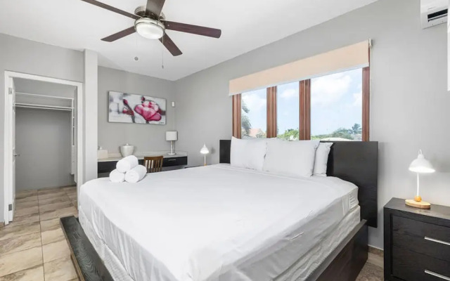 Amazing 4br4ba Villa w Pool Birdsanctuary Views