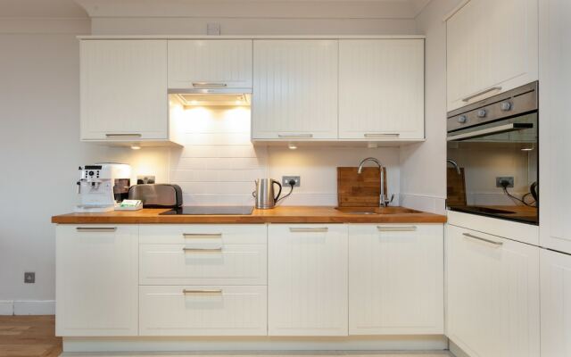 Taylor Retreat -  Donnini Apartments