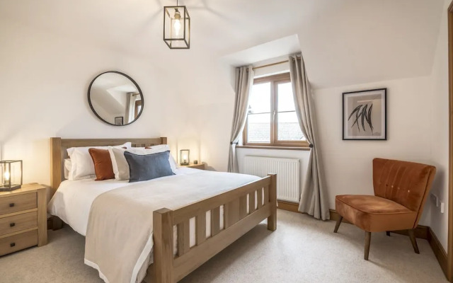 French Fields - 4 Bedroom - St Florence