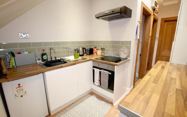 Kenneth Street Apartment