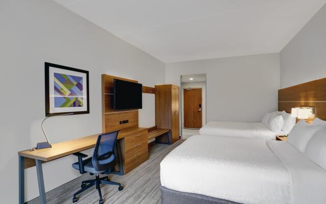 Holiday Inn Express & Suites Collingwood, an IHG Hotel