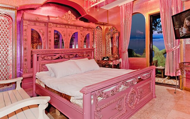 Tongyong Shayri Pension