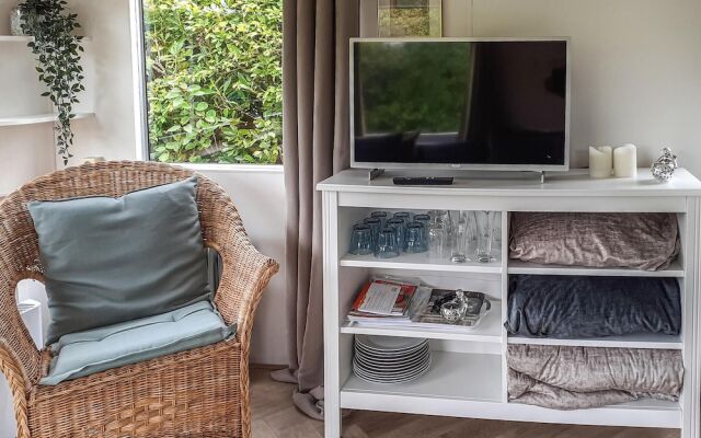 Nice Home in Renesse With Wifi and 2 Bedrooms
