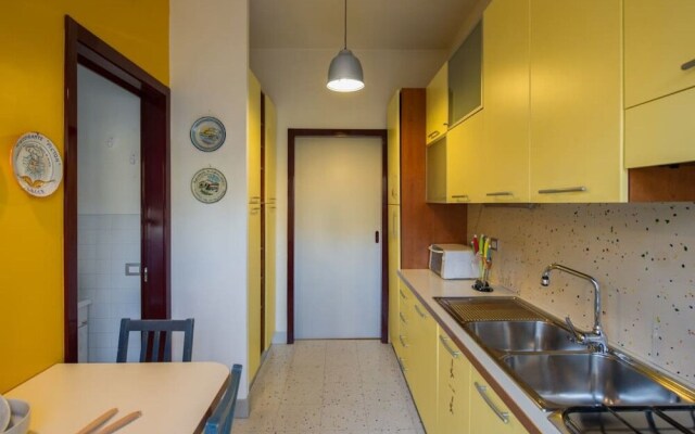 Modern & Elegant2 Bedroom Flat in Great Location