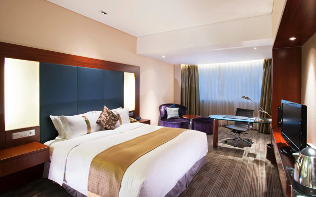 Holiday Inn Shanghai Pudong by IHG