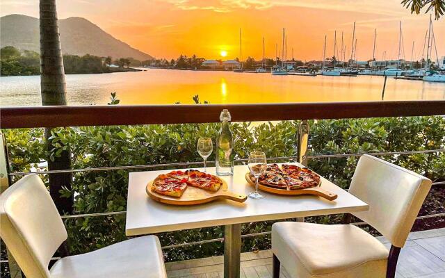 Harbor Club St. Lucia, Curio Collection by Hilton