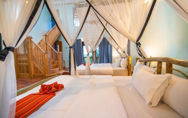 Buffalo Safari Lodge