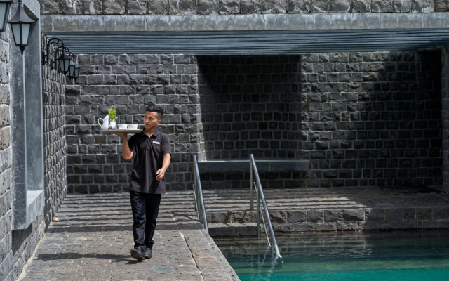 Viveda Wellness Village