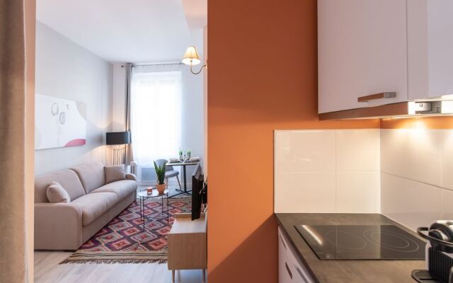 Renting Lyon Pirard