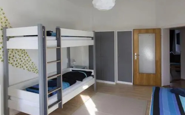 Stilvolle Altbauwohnung in zentraler Lage