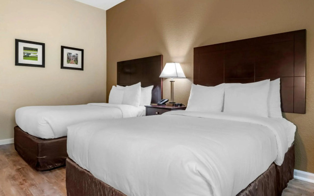 Comfort Inn & Suites DeLand - near University