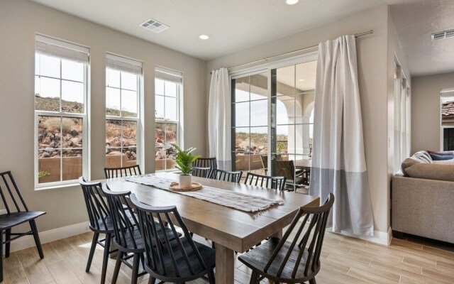 Grand Getaway 10 Bedroom Townhouse